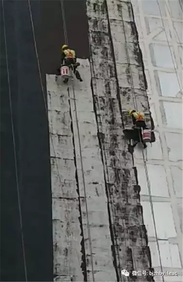 外墻LEAC防水超高層面涂，滾涂法