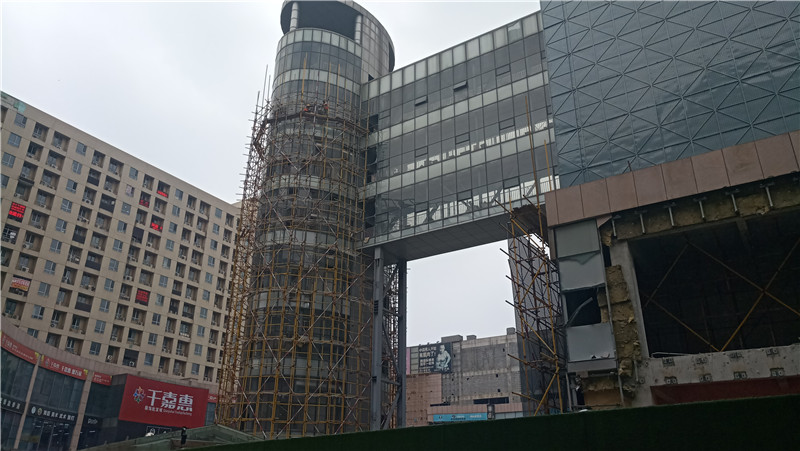 商場(chǎng)舊外墻拆除